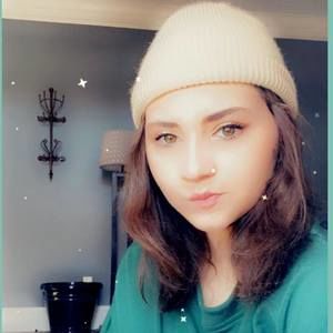 Meet your Posher, Gabriella